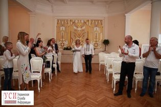 Экспресс-брак в одесском центральном ЗАГСе обойдется почти в 5 тысяч гривен