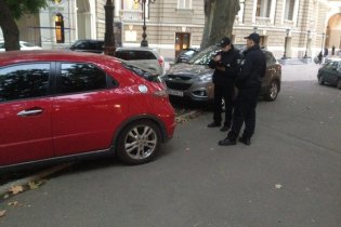 Общественность Одессы возмущена действиями автомобильных хамов