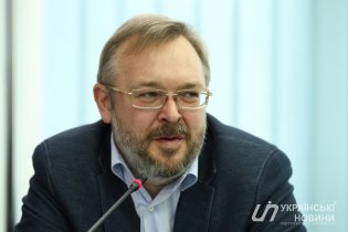 Андрей Ермолаев не исключает возможности тектонических изменений в системе власти уже в 2018
