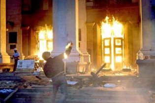 Прокуратура передала в суд дело о пожаре в Доме профсоюзов: обвиняют активиста Куликова поля