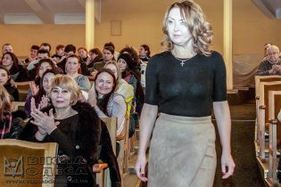 Коллективу Одесского украинского театра представили нового директора
