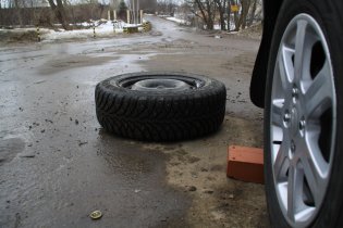 Грузинские грабители пробивали шины и обирали водителей на трассе «Одесса – Новоазовск»