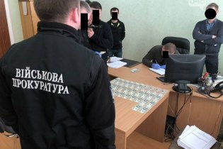 В Одессе прокурор отказался от взятки в 5 тысяч долларов