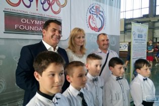 Международный турнир по боксу памяти Бориса Литвака открылся на юге Одесской области
