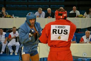 Участковый из Одессы стал чемпионом Европы по самбо