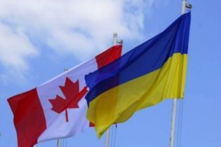 Украина так и не получила двухсот миллионов долларов, обещанных Канадой