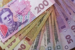 Украина – это Европа? Зарплаты рухнули на 11%