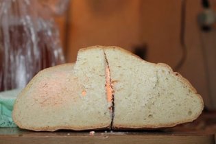Одесситам продают хлеб с плесенью