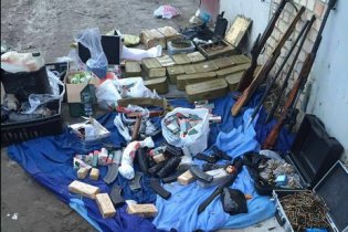 СБУ задержала торговцев оружием из зоны АТО