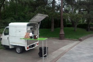 В одесском парке Шевченко кофе-машины работают незаконно