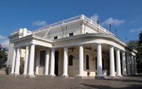 В Одессе продолжается реставрация бельведер-колоннады Воронцовского дворца