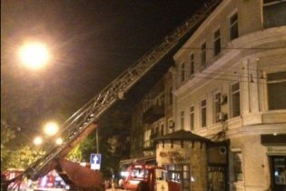 В Одессе горело здание «ПриватБанка»
