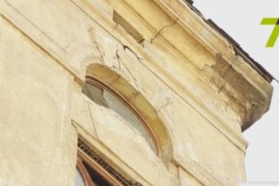 На глазах одесситов разрушается легендарный доходный дом Бориса Магнера