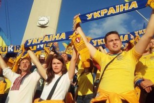 Более половины украинцев против введения визового режима с Россией