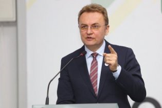 Садовый заявил, что "Самопоміч" примет активное участие в президентских и парламентских выборах