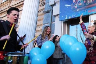 В преддверии Юморины в Одессе отметили юбилей театра