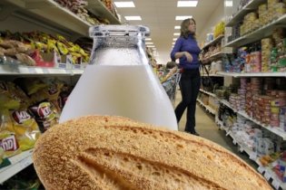 В Одесской области самые дорогие молоко и хлеб