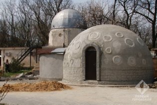В Одесской обсерватории прошёл субботник