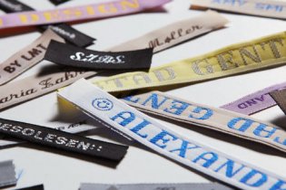 Жаккардовые этикетки для одежды