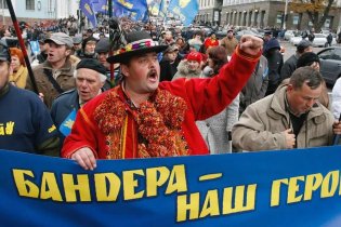 Что украинцы думают о националистах, и долго ли продлится их всевластие